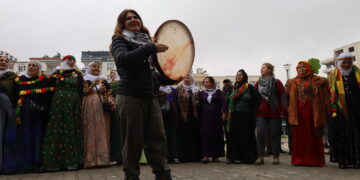 Li Xelfetiyê pîrozbahiya rojbûna Rêberê Gelê Kurd: Em azadiya Serokê xwe dixwazin