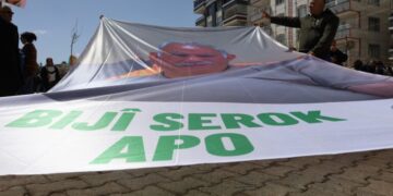 Festîvale de fotoyê Rayberê Şarê Kurdî Abdullah Ocalanî yo gird ame akerdene