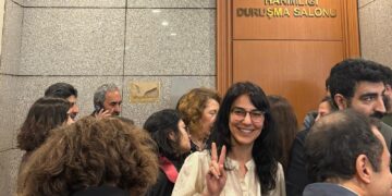 Hiqûqzan û siyasetmedar Sezîn Uçar hat girtin