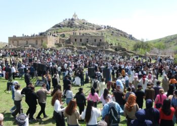 Li Hezex, Midyad û Wêranşarê Çarşema Serê Nîsanê hate pîrozkirin