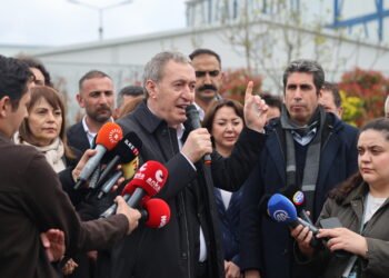 Li pêşiya Girtîgeha Sîlîvriyê daxuyanî: Têkoşîna me dê berdewam bike