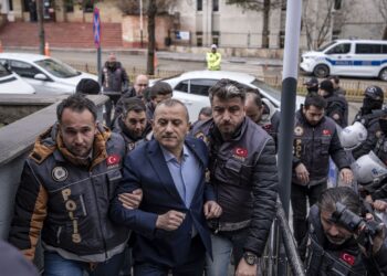 Gumanbar Tuncay Sonel sewqî edliyeyê hate kirin