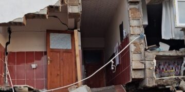 Li Agiriyê ji erdhej û lehiyê malên gelek welatiyan zirar dît