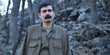 Rêwar Awdanan: Me ti çek ji Amerîka negirtiye