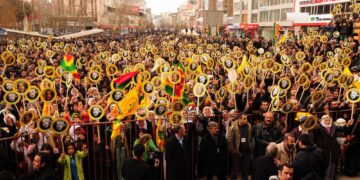 Xelkê Wanê: Kurdî hê jî qedexe ye, divê zimanê me were nasîn 