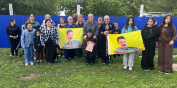 Rûsya de seba azadîya fîzîkî ya Rayberê Şarê Kurdî Abdullah Ocalanî çalakî