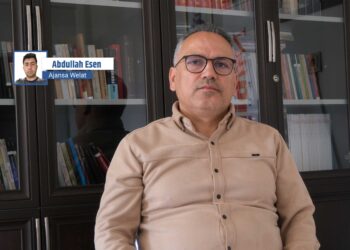 Mamosteyê Komeleya Nûbiharê: Dema ku ziman tune bibe, gel jî tune dibe