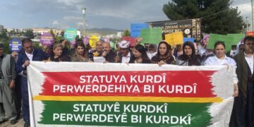 Ji Şirnexê banga statuya zimanê Kurdî hat kirin