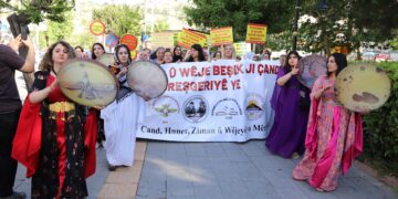Li Mêrdînê Komeleya Ziman a Mezopotamyayê hat vekirin