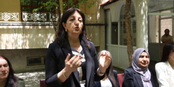 Pervîn Bûldan: Birêz Ocalan ji bo derketina qanûnan di nav hewldaneke mezin de ye