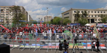 Çîgdem Kiliçgun Ûçar: Keda ku me îro li ser pêyan digire têkoşîna komunê ye