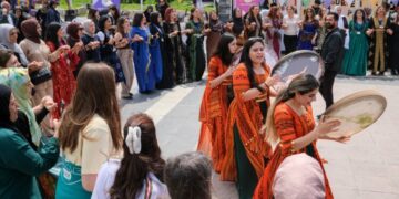 Amed de Têhetameyîşê Kede, Kultur û Hunerî yê Cinîyan dest pêkerd