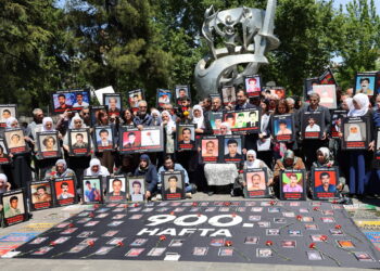 Hewteyo 900. de vengdayîş: Ganî dewlete berpirsîyarîya xo qebul bikero   