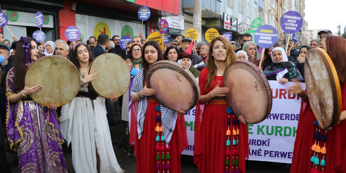 Bernameya 15ê Gulanê ya Amedê eşkere bû