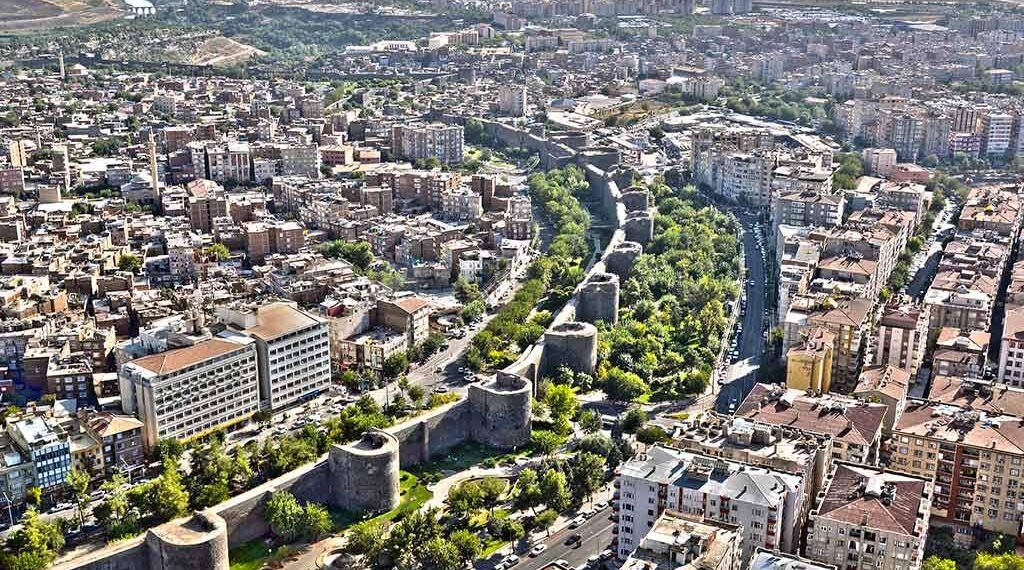 Bajarê ku dixwazin bi tora rizîbûnê teslîm bigirin: Amed
