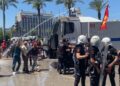 Polîsan bi awa şîpe û qazê îsotî hêrişê CHP’yî kerd