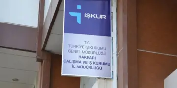 AKPê bi ÎŞKURê ve Colemêrg kiriye bajarê gendeliyê