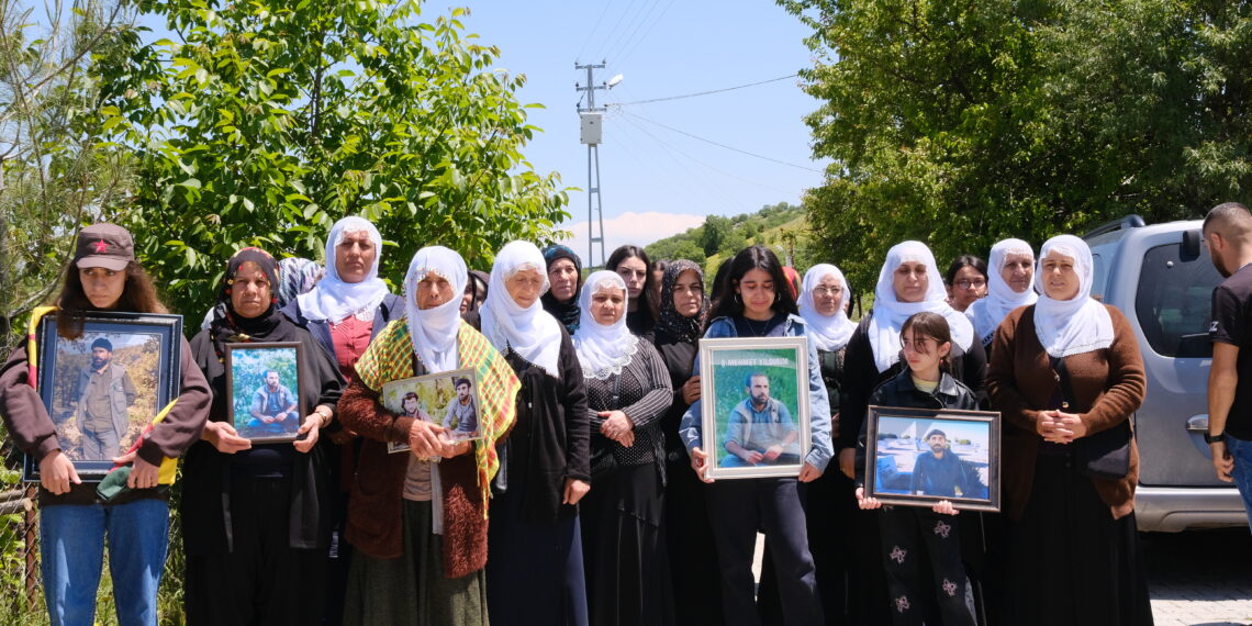 MEBYA-DERê Mehmet Yildirim li ser gora wî bibîranî