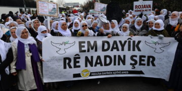 Dayîkê Aştî do semedê şîyayîşê Îmralîyî muracat bikerê