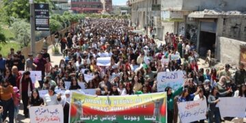 Rojava ji bo parastina zimanê xwe li ser pêya ye: Ziman xeta me ya sor e