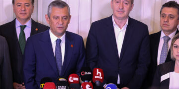 Bakirhan: CHP dikarê vê pêvajoyê bi kongreyeke demokratîk derbas bike