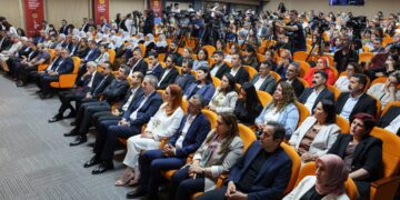 Akademîsyenên ji başûrê Kurdistanê: Aştî û azadî ji bo mirovahiyê hêvî ye