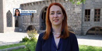 ‘Divê hişmendiya, jin li malê, mêr li derve bê şikandin’
