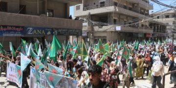 Li Rojava meşa piştgiriya YPJê: Em rejîma vîna jinê nas nake qebûl nakin