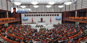 Li Tirkiyeyê nîqaşa destûra bingehîn û Komara Demokratîk