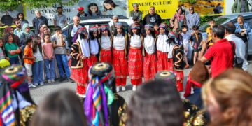 Şaredariya Peyasê Atolyeya Hunerê ya Yekta Vekir