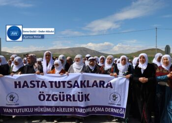 Dayikên Aştiyê: Di aştî û wekheviyê de zerar tune ye, xweşî heye