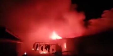 Li Kenyayê agir bi wargeha xwendekaran ket: Herî kêm 16 kes mirin