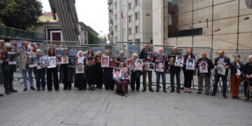 Dayikên Şemiyê: Heqîqetê derxin holê