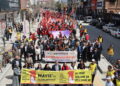 Li Wanê bi hezaran karker ji bo ‘Aştî û Demokrasiyê’ meşiyan