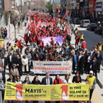 Wan de bi hezaran karkerî seba ‘Aştî û Demokrasî’ rayra şîyî