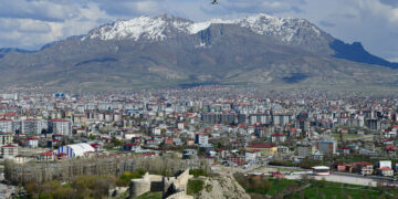 Dosye-1: Li Wanê zêdebûna tundûtûjiya nav civakê    Zeydan û Ondîl: Divê komîsyonên çareseriyê bên avakirin