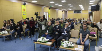 Sempozyûma Kurdî bi dawî bû: Kurdî bikin zimanê bazirganiyê