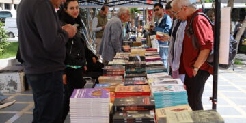 Li Wanê piştgiriya ji bo ‘Pirtûkên Kurdî’ didome