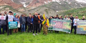 Dêrsim de çalakîya vera talankerdişê xoza û vengdayîşê têkoşînî