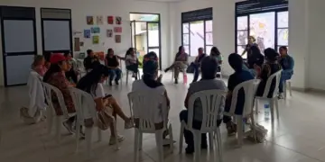 Cinî Kolombîya de wayîrê YPJ’yî vejîyenê
