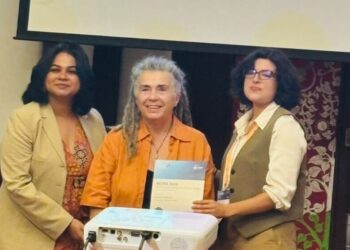 Xebata jineolojî Konferansê Cigêrayîşanê Cinîyan ê Dinya ra xelate girewte