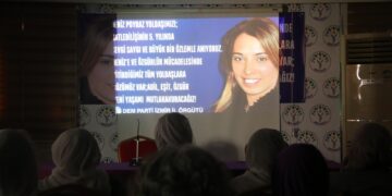Denîz Poyraz hat bibîranîn: Em ê bi têkoşînê aştiyê bînin