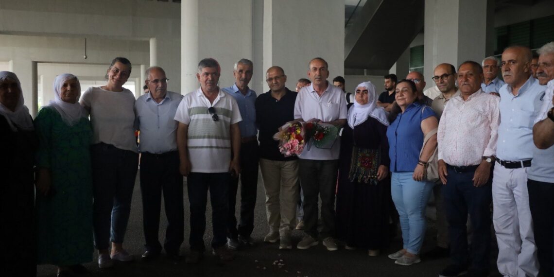 Girtiyê nexweş Yilmaz Çerçel piştî 33 salan hate Amedê