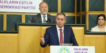 Bakirhan: Divê şertên jiyan û xebatê yên birêz Ocalan bên başkirin