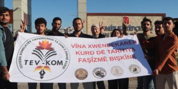 TEV-KOM: Xwendekarên Kurd ne bi tenê ne!