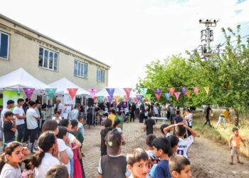 Gundê Qatiyê mazûvaniya ‘1emîn Hevdîtinên Peyasê’ kir