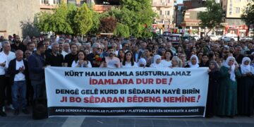 Platforma Saziyên Demokratîk: Darvekirinên li dijî gelê Kurd demildest rawestînin
