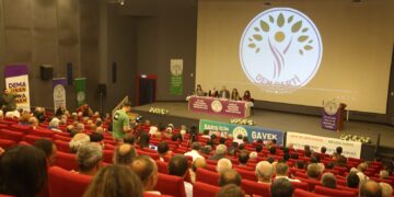 Kongreya DEM Partiyê ya Enqereyê: Em ê têkoşînê mezintir bikin