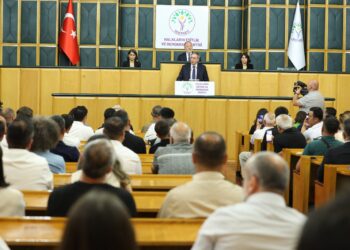 Tuncer Bakirhan: Çarçoveya qanûnî êdî neyê taloqkirin