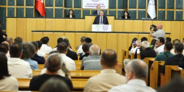Tuncer Bakirhan: Çarçoveya qanûnî êdî neyê taloqkirin